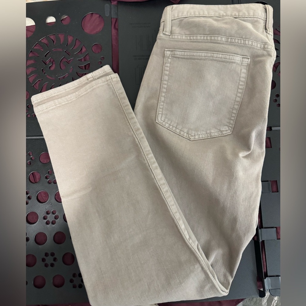 GAP Slim fit — light brown/tan color